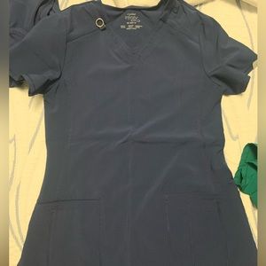 Cherokee Infinity Scrub Top